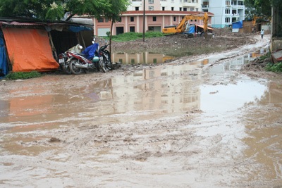 Sĩ tử “ngán” bến xe Mỹ Đình - 9