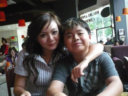 “Bé” Xuân Mai “hứa” không yêu trước 18 tuổi - 2