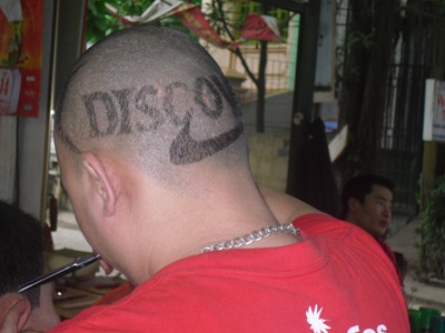 “Cắt tóc kiểu Úc” ở Hà Nội - 3 “Cắt tóc kiểu Úc” ở Hà Nội - 3