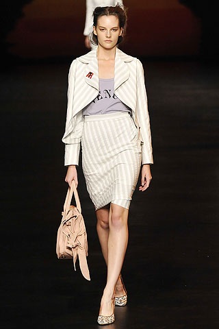 BST xuân hè 2009 của Vivienne Westwood Red Label - 23 BST xuân hè 2009 của Vivienne Westwood Red Label - 23