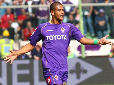 Juventus chiêu mộ thành công Felipe Melo? - 1 Juventus chiêu mộ thành công Felipe Melo? - 1
