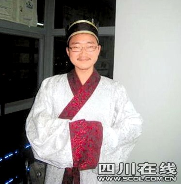 “Sốc” trước bài luận bằng chữ cổ của một học sinh  - 3