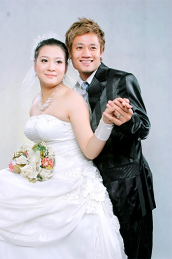 Tác giả “Nồng nàn Hà Nội” lên chức bố - 1