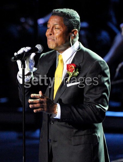 Tang lễ Michael Jackson “phủ kín” âm nhạc - 37