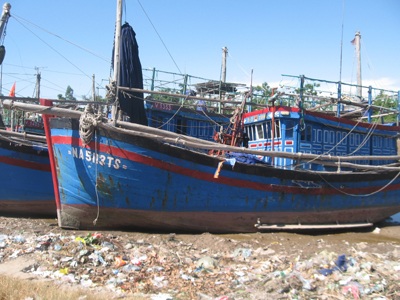 Trở về sau 45 ngày bị giam ở Trung Quốc - 2