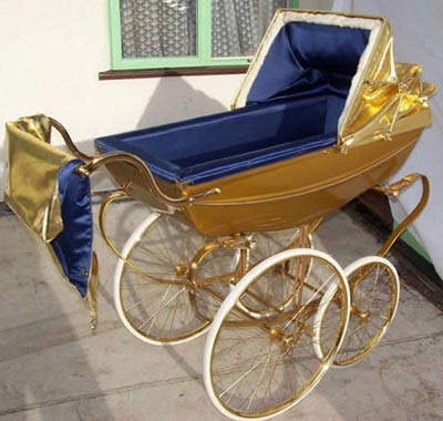 12 sản phẩm dát vàng giá cao “ngất ngưởng” - 8 12 sản phẩm dát vàng giá cao “ngất ngưởng” - 8