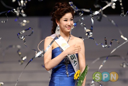 Sinh viên ba lê đăng quang Hoa hậu Hàn Quốc 2009 - 12