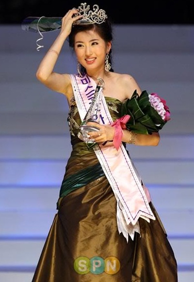 Sinh viên ba lê đăng quang Hoa hậu Hàn Quốc 2009 - 36