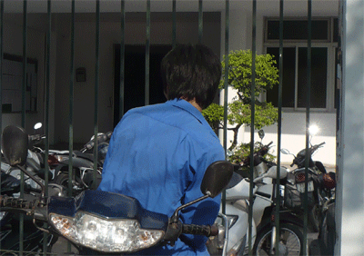 Những người “đội lốt” sinh viên tình nguyện - 2 Những người “đội lốt” sinh viên tình nguyện - 2