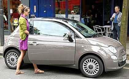 Fiat 500 - Biểu tượng gợi cảm - 2 Fiat 500 - Biểu tượng gợi cảm - 2