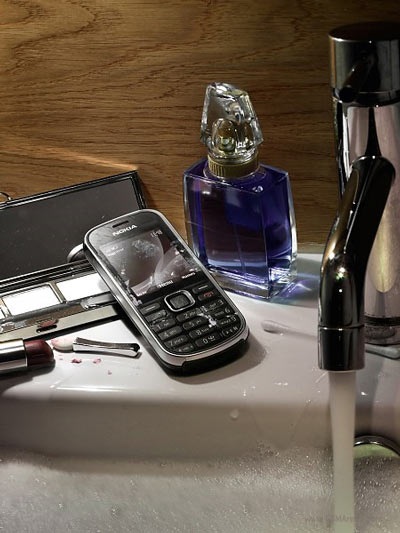Điện thoại “cối đá” Nokia 3720 classic chính thức lộ diện - 3 Điện thoại “cối đá” Nokia 3720 classic chính thức lộ diện - 3