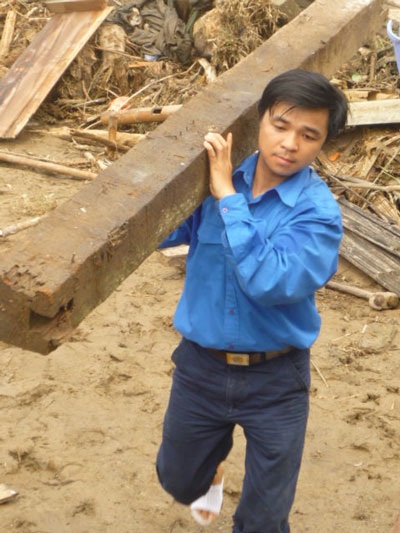 Mưa lớn lại cô lập Pác Nặm - 4