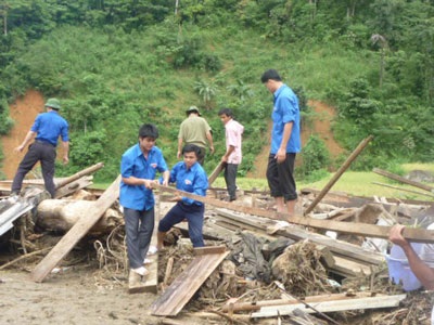 Mưa lớn lại cô lập Pác Nặm - 2