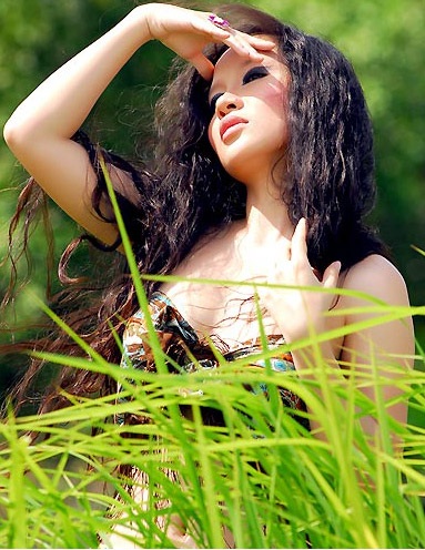 Lê Hoàng: “Mai Khôi chỉ xinh đẹp là giỏi!” - 3 Lê Hoàng: “Mai Khôi chỉ xinh đẹp là giỏi!” - 3