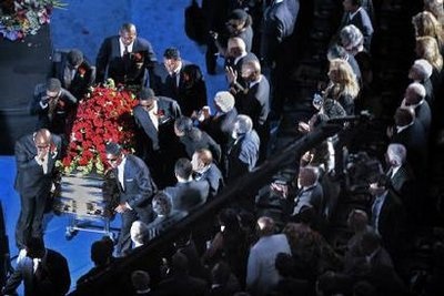 30,9 triệu người xem lễ truy điệu Michael Jackson qua truyền hình - 1 30,9 triệu người xem lễ truy điệu Michael Jackson qua truyền hình - 1