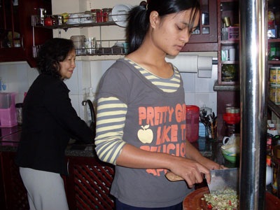 Sĩ tử “tốn kém” vì thi trên đất du lịch - 2 Sĩ tử “tốn kém” vì thi trên đất du lịch - 2