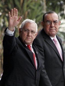 Chùm tin vắn qua ảnh - 3