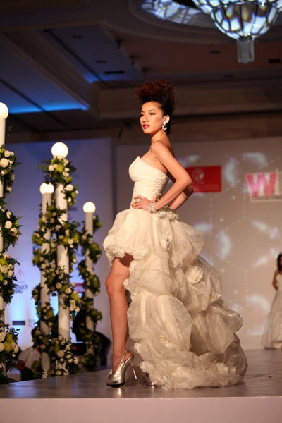 Cô dâu xinh đẹp Phùng Ngọc Yến  - 9