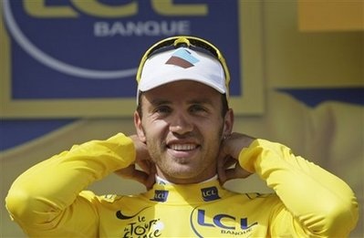 Áo vàng đổi chủ, Armstrong để Contador "qua mặt" - 1 Áo vàng đổi chủ, Armstrong để Contador "qua mặt" - 1