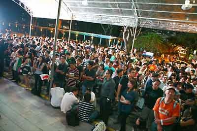 iPhone 3GS “diện kiến” người dùng Singapore - 8