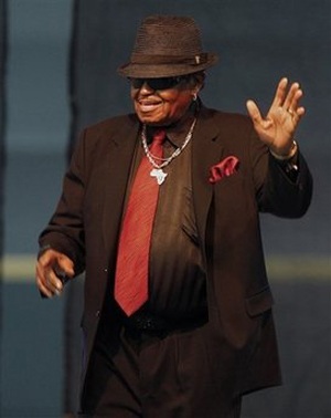 Quê nhà tổ chức lễ tưởng nhớ Michael Jackson - 3