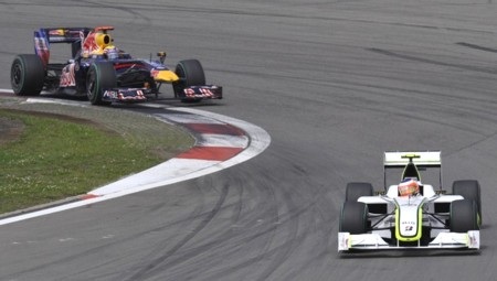 Webber thắng “sốc”, mở toang cửa tới ngôi VĐ - 3 Webber thắng “sốc”, mở toang cửa tới ngôi VĐ - 3