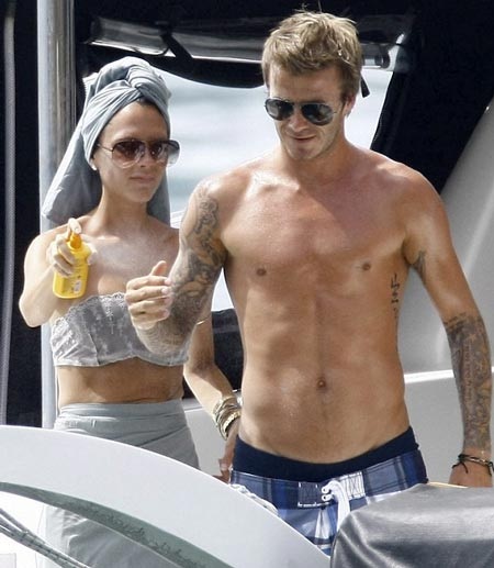 Vợ chồng Beckham quấn quýt trong kỳ nghỉ mới - 4 Vợ chồng Beckham quấn quýt trong kỳ nghỉ mới - 4