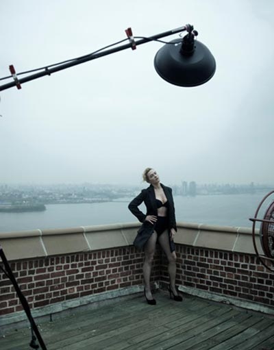 Kate Winslet không cần người đóng thế cảnh “nóng” - 4 Kate Winslet không cần người đóng thế cảnh “nóng” - 4