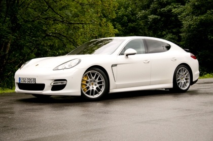 Porsche Panamera Turbo “phế ngôi” Cadillac CTS-V  - 1