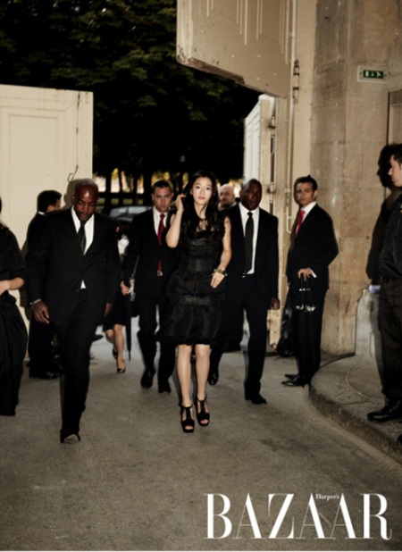 "Cô nàng ngổ ngáo" gặp gỡ giới thời trang thượng lưu - 2