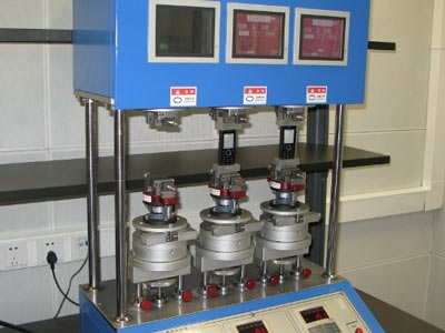 Thăm trung tâm kiểm định chất lượng của Nokia - 4