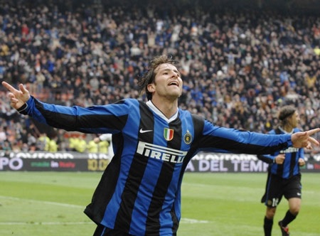 Barcelona tậu được hậu vệ Inter với giá rẻ mạt - 1 Barcelona tậu được hậu vệ Inter với giá rẻ mạt - 1