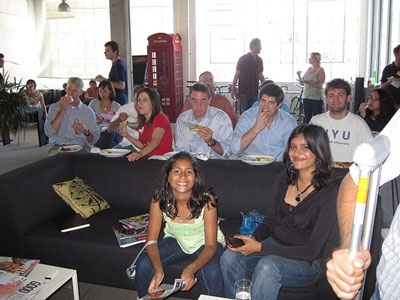 Chùm ảnh: Sao Bollywood thăm “sở chỉ huy” Twitter - 12 Chùm ảnh: Sao Bollywood thăm “sở chỉ huy” Twitter - 12