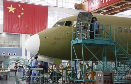 Chùm ảnh: Khám phá máy bay phản lực Trung Quốc tự sản xuất - 5 Chùm ảnh: Khám phá máy bay phản lực Trung Quốc tự sản xuất - 5