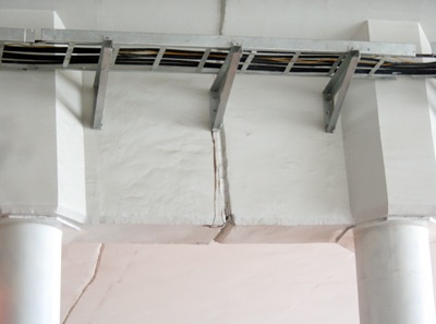 Nước chảy “tong tỏng” trong hầm đường bộ Kim Liên - 7