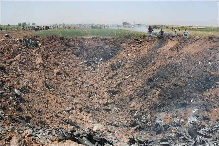 Các hộp đen của máy bay Iran “đã bị hỏng” - 2 Các hộp đen của máy bay Iran “đã bị hỏng” - 2