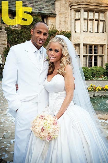 Người mẫu Playboy Kendra Wilkinson đã thấy con đạp trong bụng - 3 Người mẫu Playboy Kendra Wilkinson đã thấy con đạp trong bụng - 3