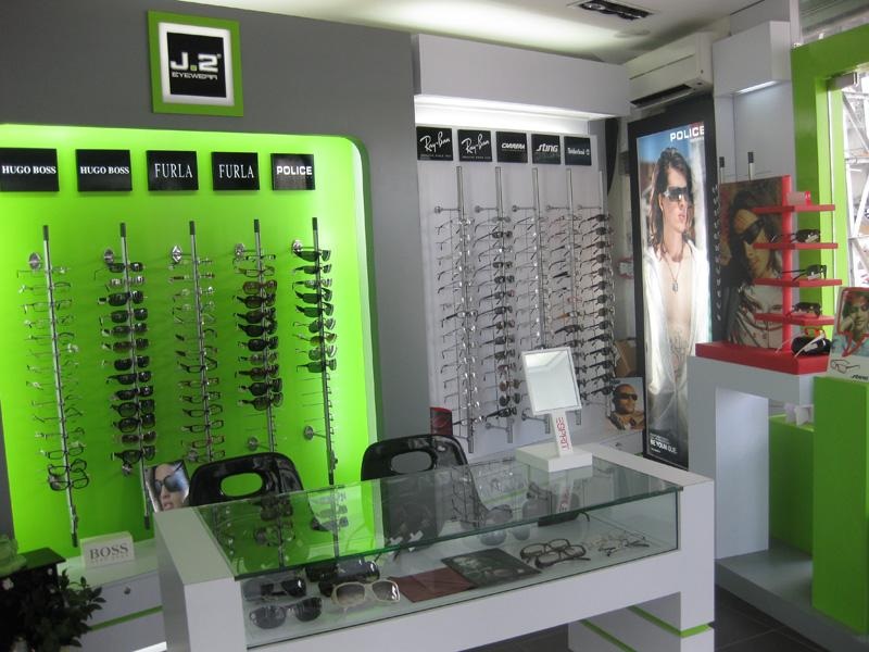 Thị trường mắt kính: Thật giả khó lường - 3