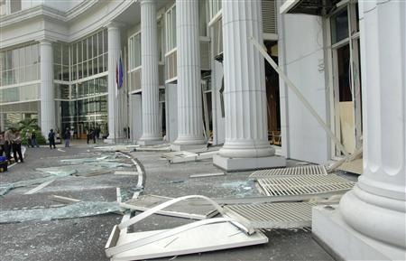 Phát hiện bom chưa nổ ở khách sạn vừa bị tấn công - 6 Phát hiện bom chưa nổ ở khách sạn vừa bị tấn công - 6