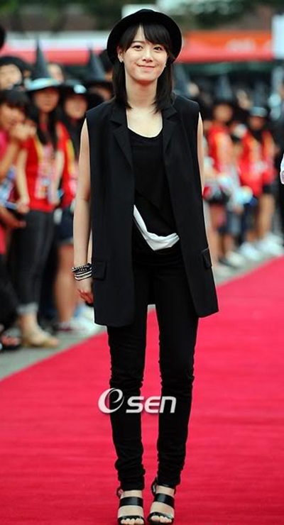 Sao trẻ xứ Hàn “quây quần” tại LHP quốc tế Puchon - 8