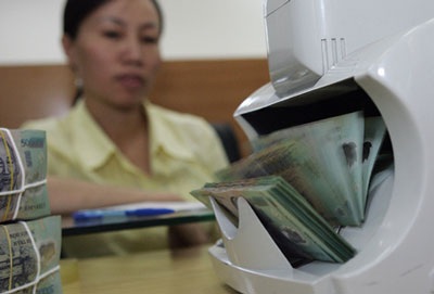 Lãi suất giao dịch bình quân VND giảm - 1