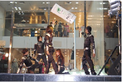 Teen Việt náo nức cùng “Street Performance” - 1