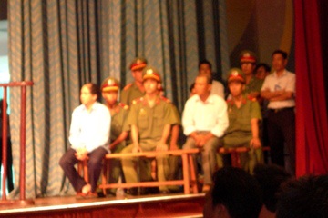 Hoãn phiên tòa xét xử nguyên Chánh thanh tra Bộ Công an - 1