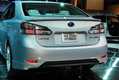 Lexus HS 250h có giá dưới 35.000 USD tại Mỹ - 4 Lexus HS 250h có giá dưới 35.000 USD tại Mỹ - 4