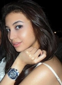 Hoàng tử Malaysia đòi vợ 30 triệu USD vì bôi nhọ danh dự - 1 Hoàng tử Malaysia đòi vợ 30 triệu USD vì bôi nhọ danh dự - 1