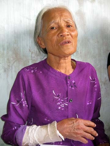 Ai thấu nỗi đau của người đàn bà thờ phụng 2 liệt sỹ? - 3