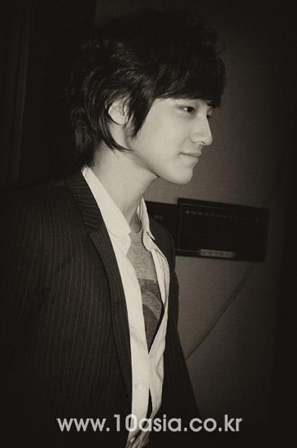 Kim Bum “phủ sóng” các tạp chí lớn - 11