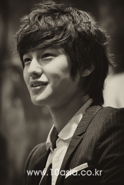 Kim Bum “phủ sóng” các tạp chí lớn - 8