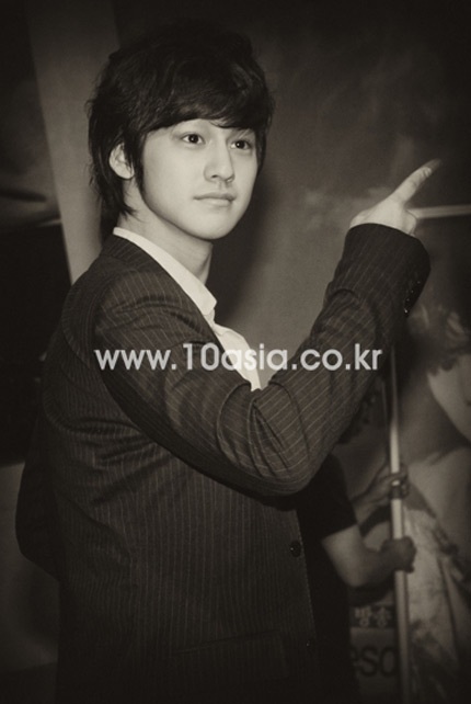 Kim Bum “phủ sóng” các tạp chí lớn - 9