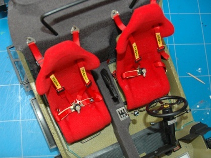 “Mổ” một chiếc Ferrari tí hon - 12 “Mổ” một chiếc Ferrari tí hon - 12